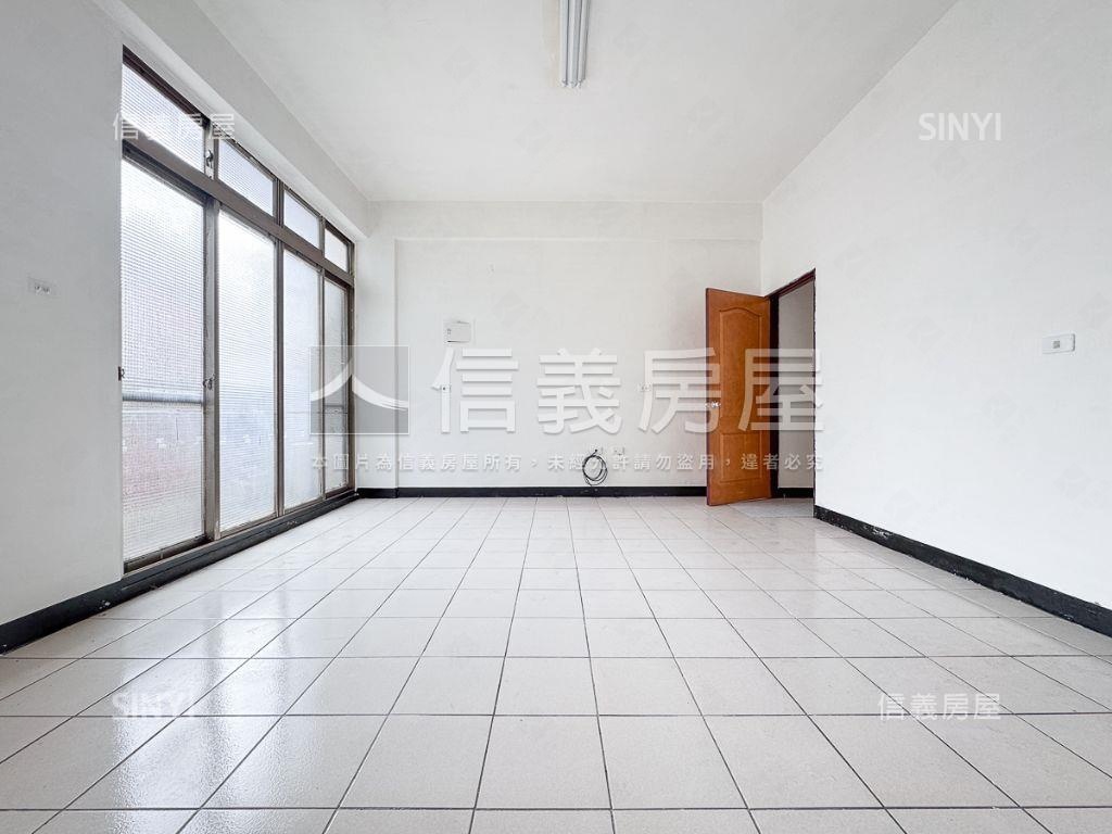 東海商圈核心雙車透天邸房屋室內格局與周邊環境