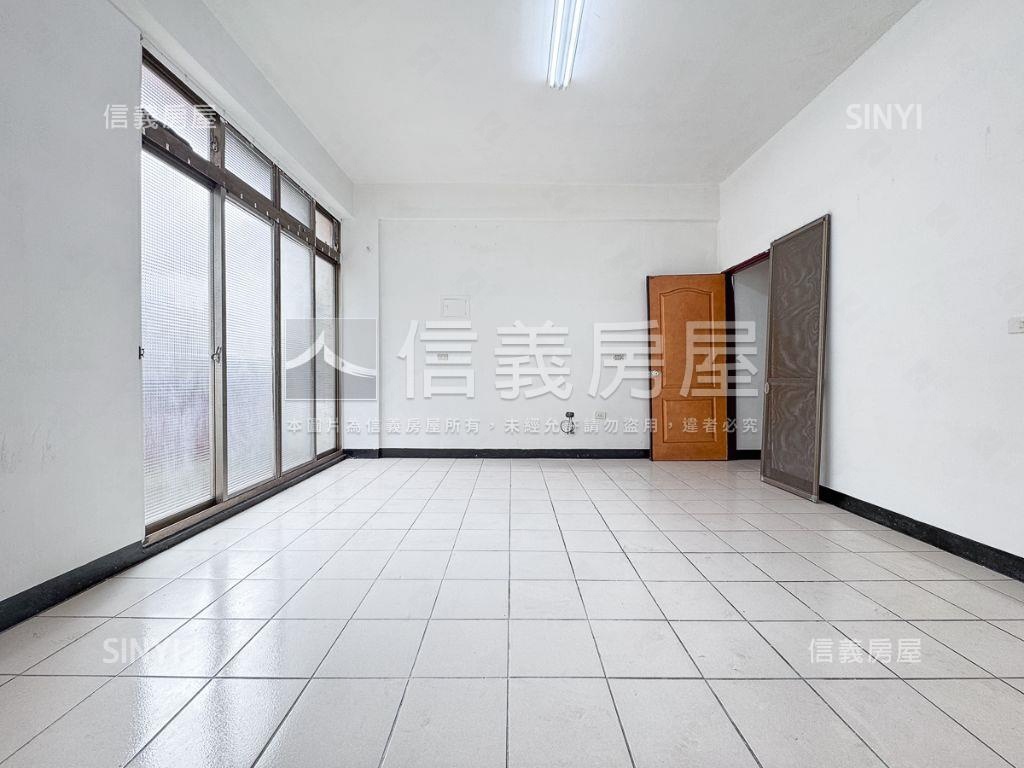 東海商圈核心雙車透天邸房屋室內格局與周邊環境