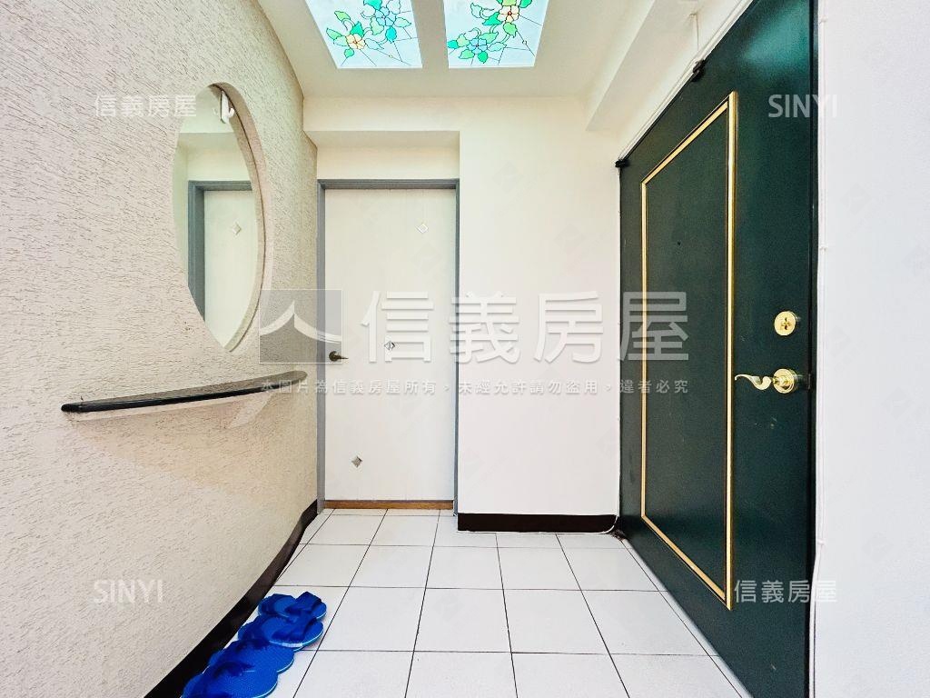 低公設電梯華廈大兩房房屋室內格局與周邊環境