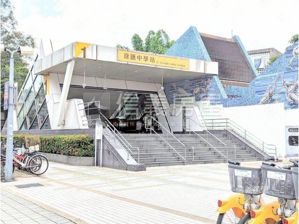 低公設電梯華廈大兩房房屋室內格局與周邊環境