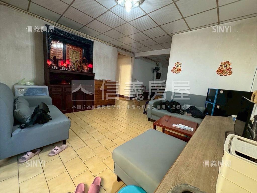 士林通透採光四房大宅房屋室內格局與周邊環境