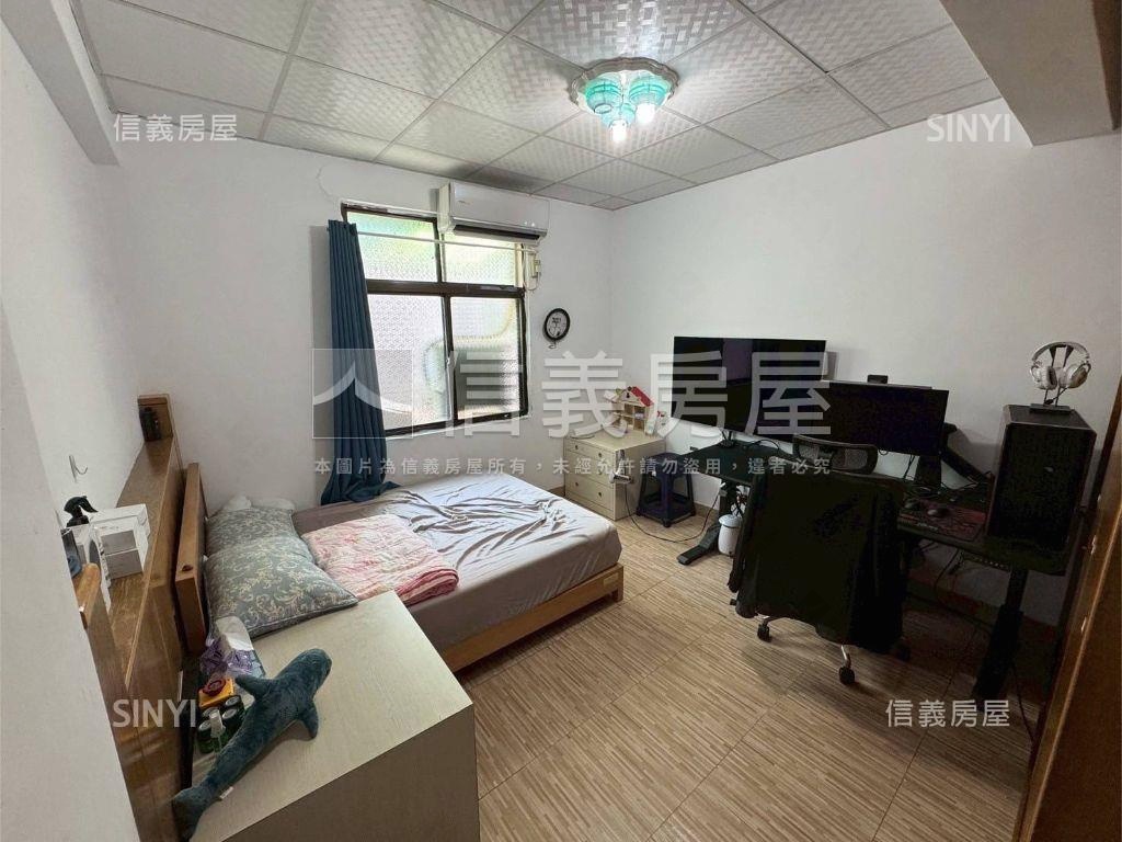 士林通透採光四房大宅房屋室內格局與周邊環境