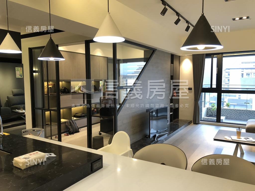 將捷ＭＩＴ輕屋齡景觀宅房屋室內格局與周邊環境