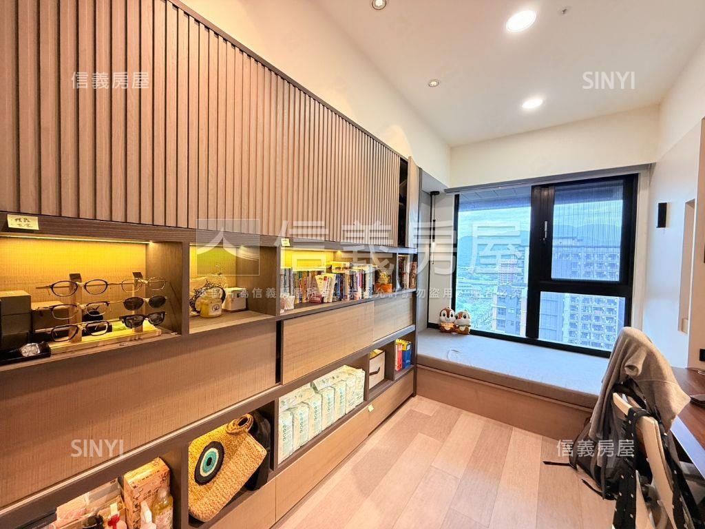 將捷ＭＩＴ輕屋齡景觀宅房屋室內格局與周邊環境
