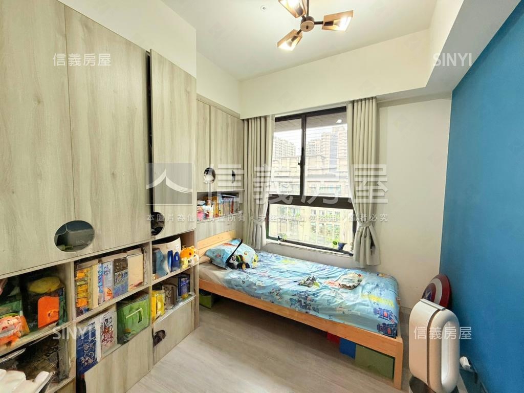 將捷ＭＩＴ輕屋齡景觀宅房屋室內格局與周邊環境