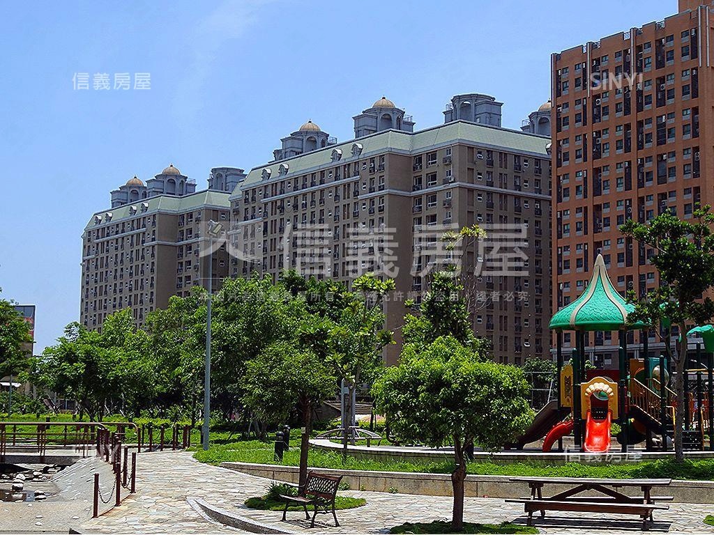 美學苑四房平面車位房屋室內格局與周邊環境