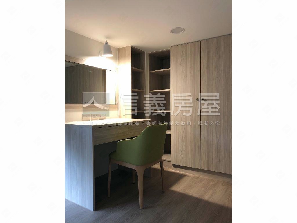 麗山學區精美電梯車位房屋室內格局與周邊環境