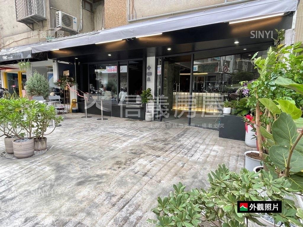 東區面寬人潮金店房屋室內格局與周邊環境