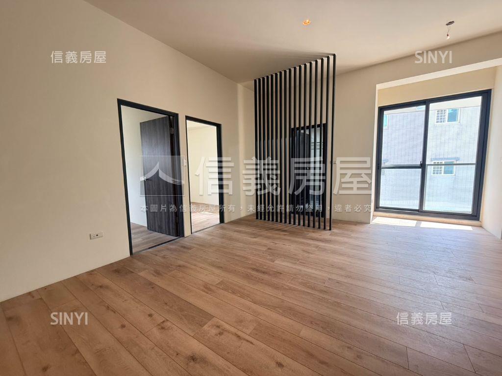 北屯輕屋齡電梯２房附車位房屋室內格局與周邊環境