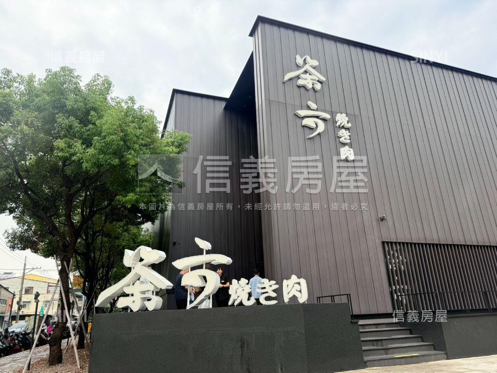 北屯輕屋齡電梯２房附車位房屋室內格局與周邊環境