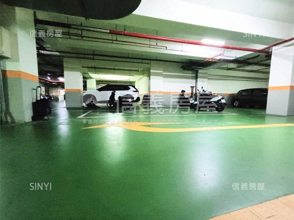鄰近三鐵共站合群四房平車房屋室內格局與周邊環境