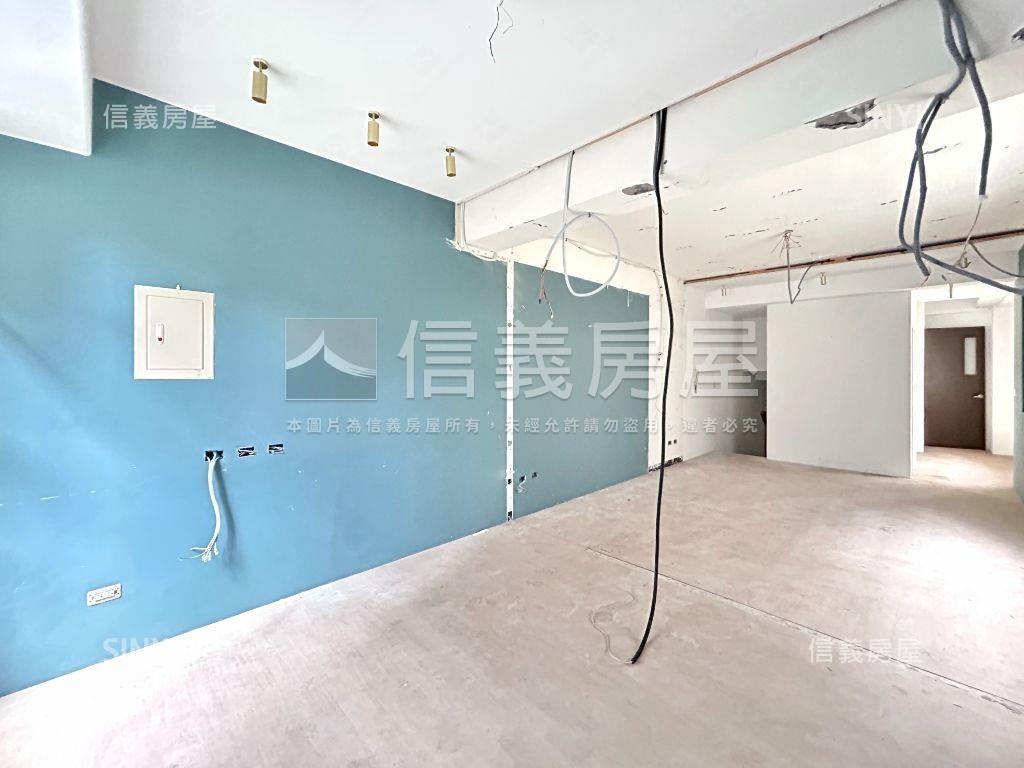 稀有！中科薇風角間透店房屋室內格局與周邊環境