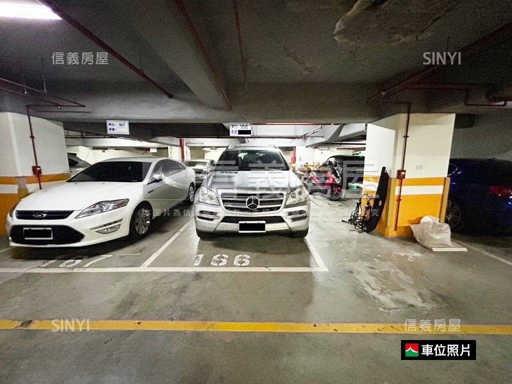 海德公園邊間四房車位房屋室內格局與周邊環境