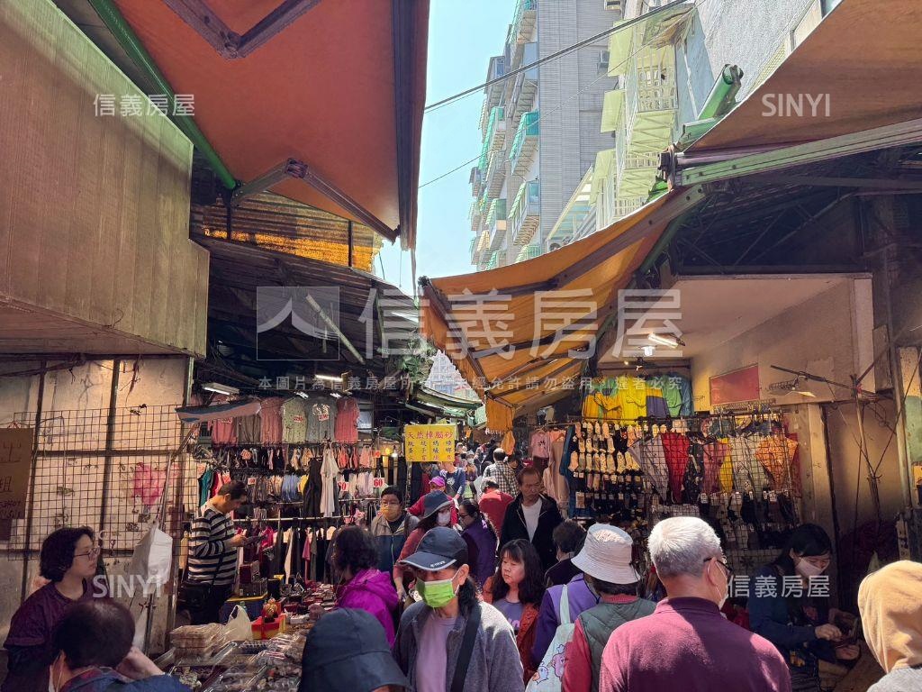 國泰市場１－２樓金店面房屋室內格局與周邊環境