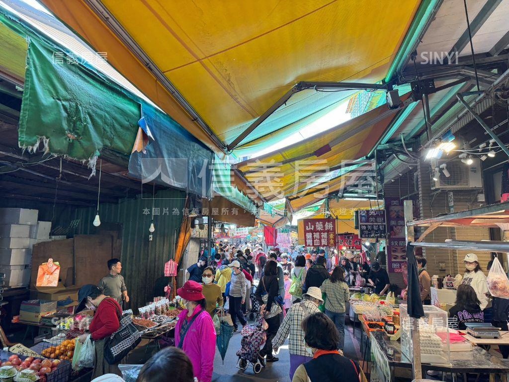 國泰市場１－２樓金店面房屋室內格局與周邊環境