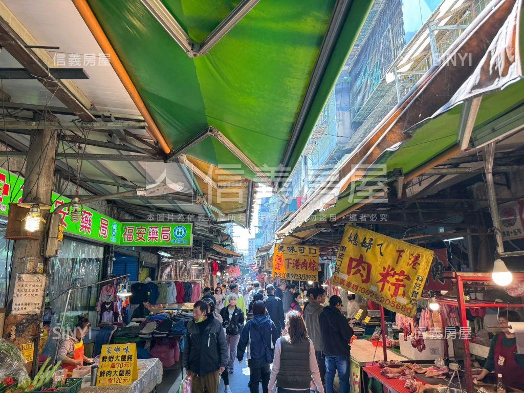 國泰市場１－２樓金店面房屋室內格局與周邊環境