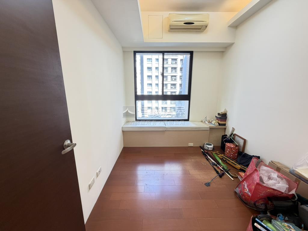 日安花園美三房房屋室內格局與周邊環境
