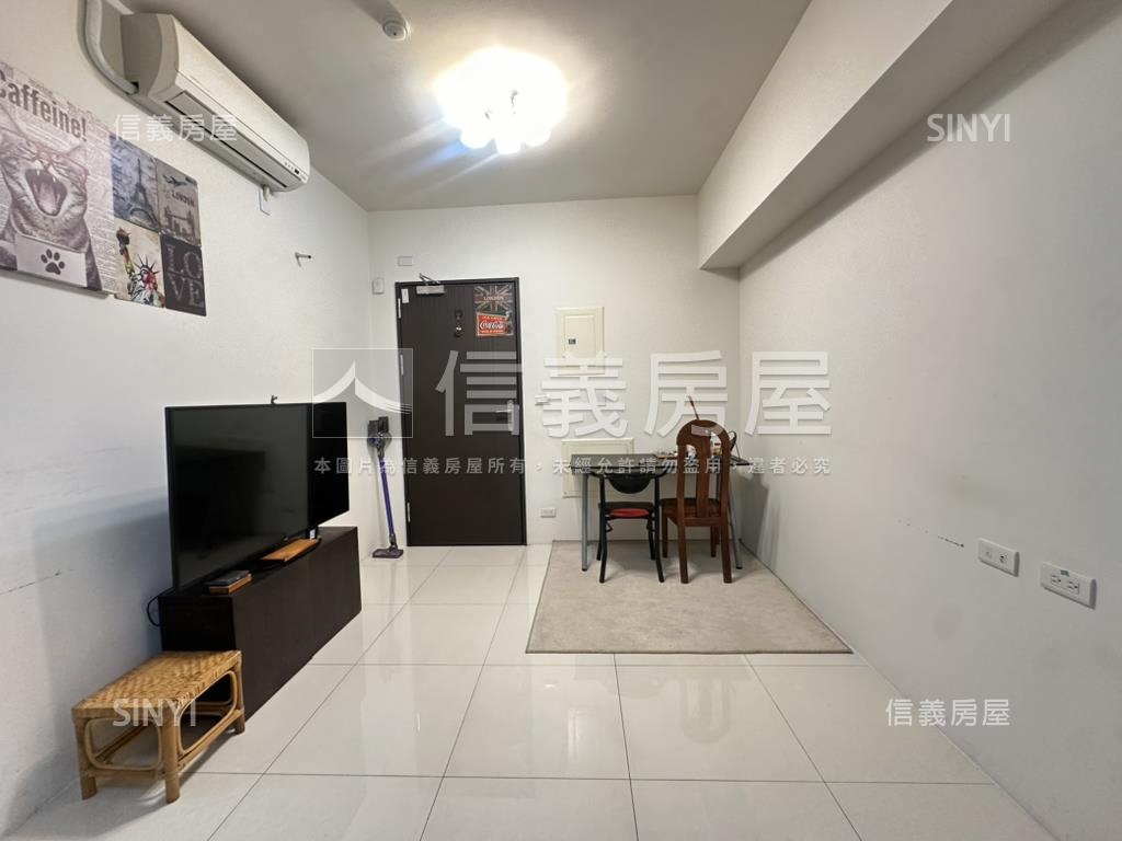 樂高二期質感二房二衛房屋室內格局與周邊環境