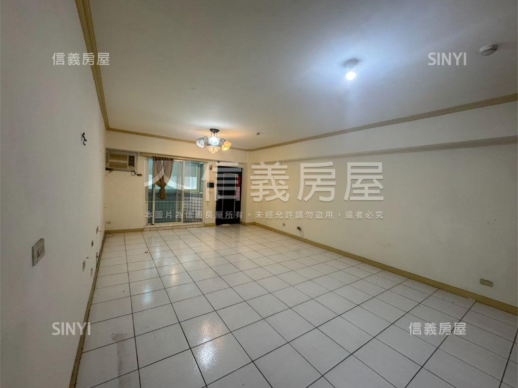 廣一稀有電梯３房房屋室內格局與周邊環境