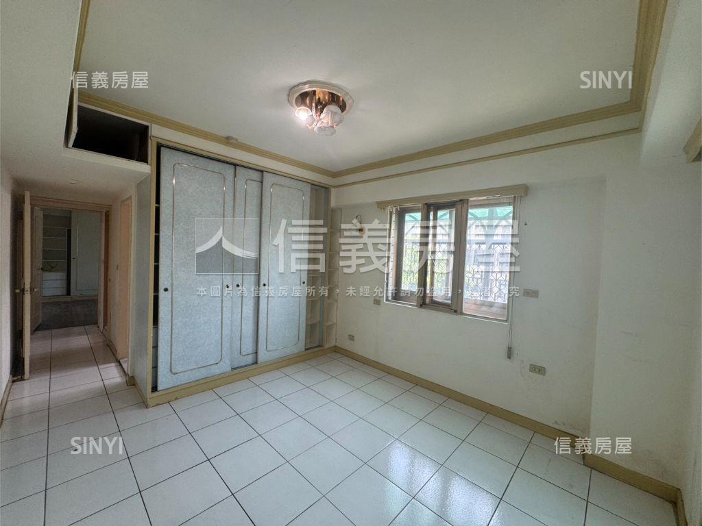 廣一稀有電梯３房房屋室內格局與周邊環境