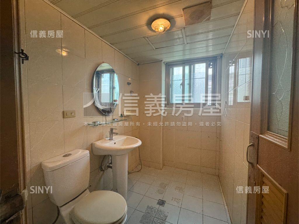 廣一稀有電梯３房房屋室內格局與周邊環境