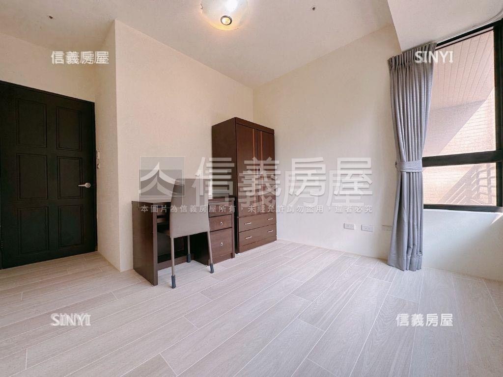 豪邸公園視野峰藝大四房房屋室內格局與周邊環境