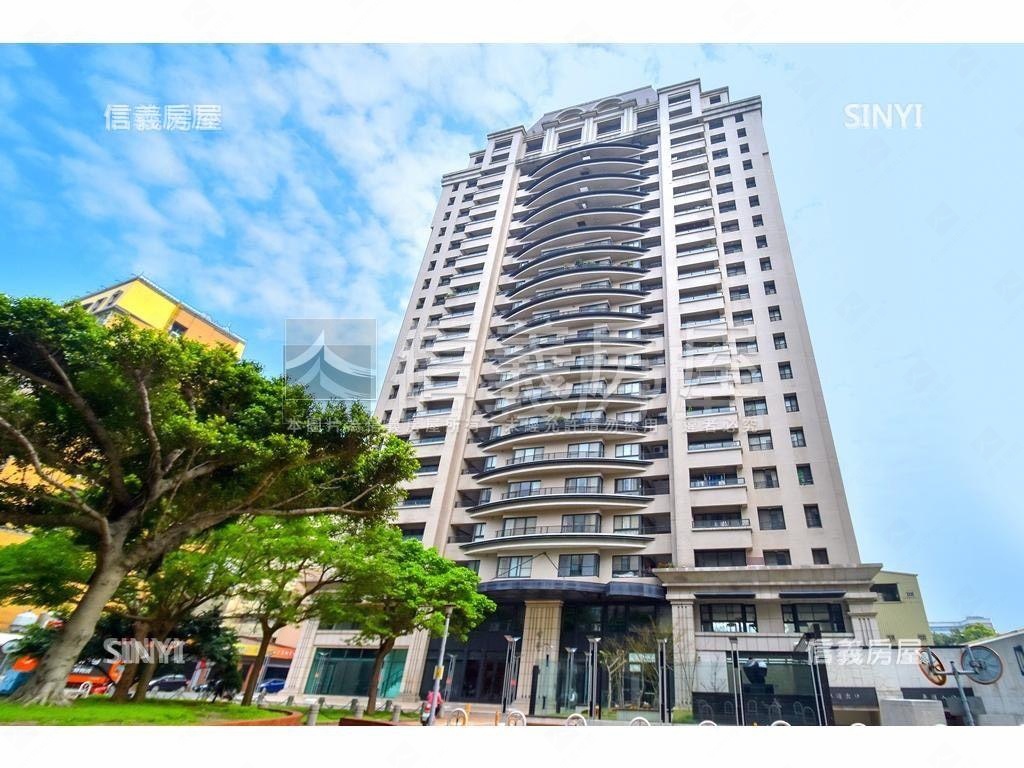 豪邸公園視野峰藝大四房房屋室內格局與周邊環境