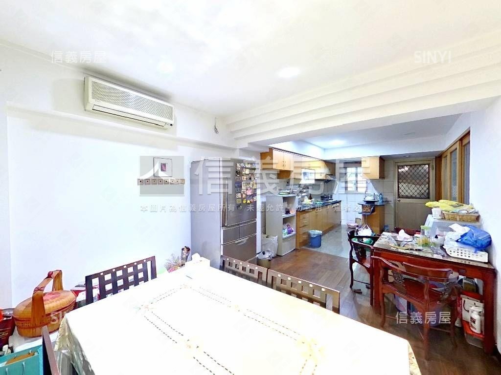明星學區●豪華四房車位房屋室內格局與周邊環境