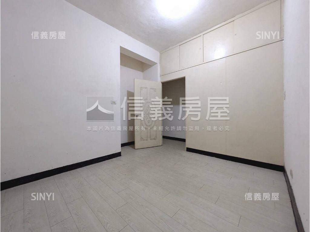 桃園近勞動局置產投資透天房屋室內格局與周邊環境