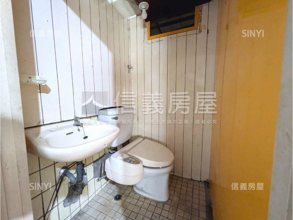 桃園近勞動局置產投資透天房屋室內格局與周邊環境