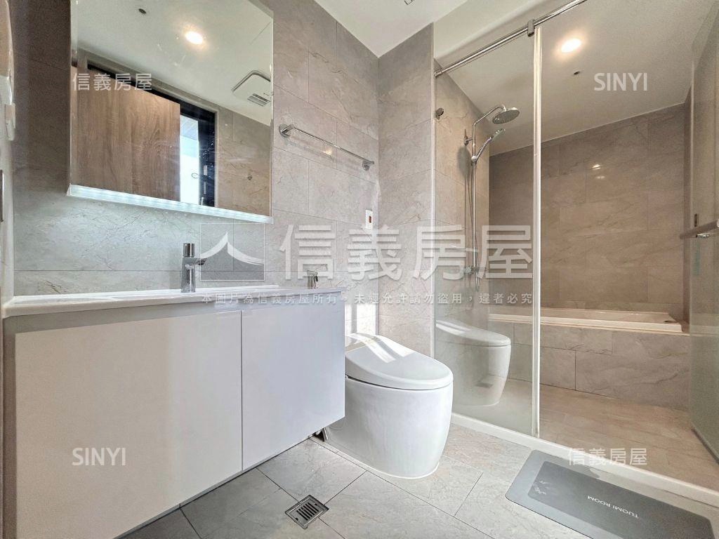 國泰禾稀有三房露臺戶房屋室內格局與周邊環境