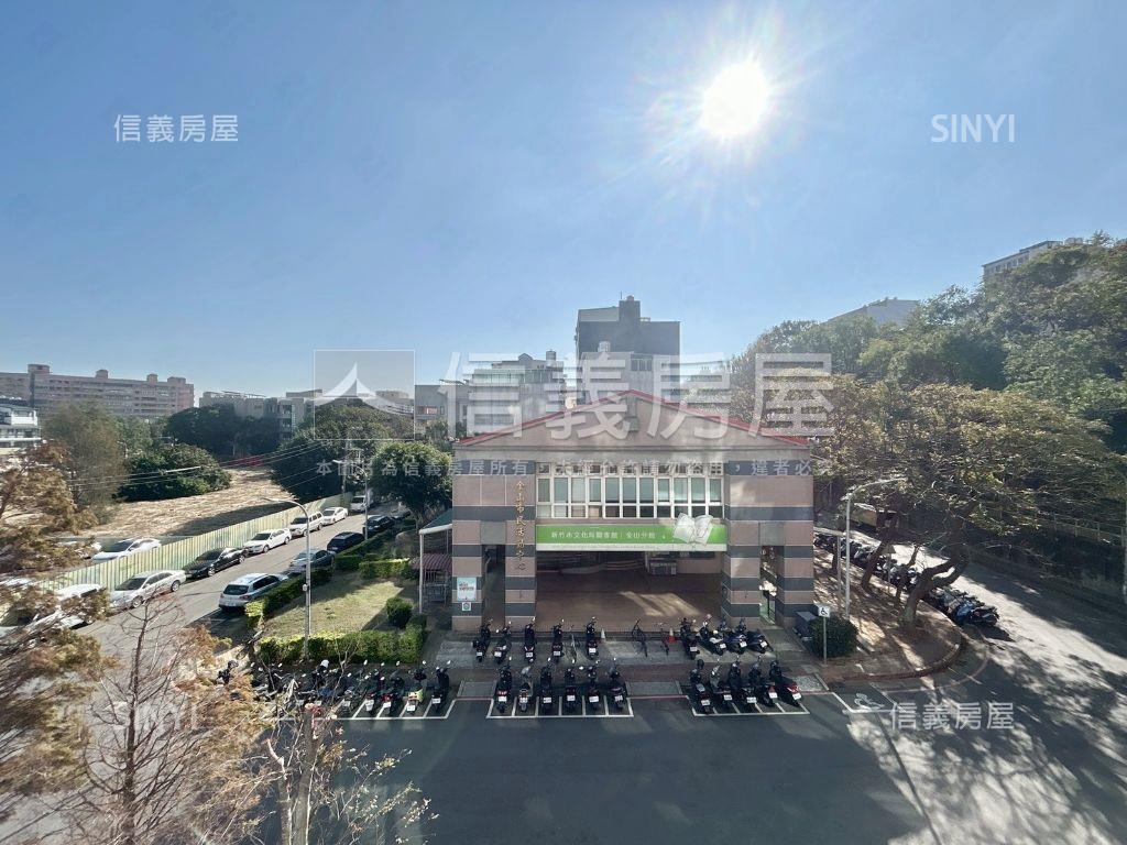 國泰禾稀有三房露臺戶房屋室內格局與周邊環境