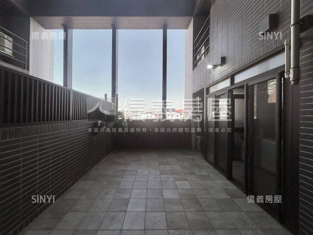 國泰禾稀有三房露臺戶房屋室內格局與周邊環境