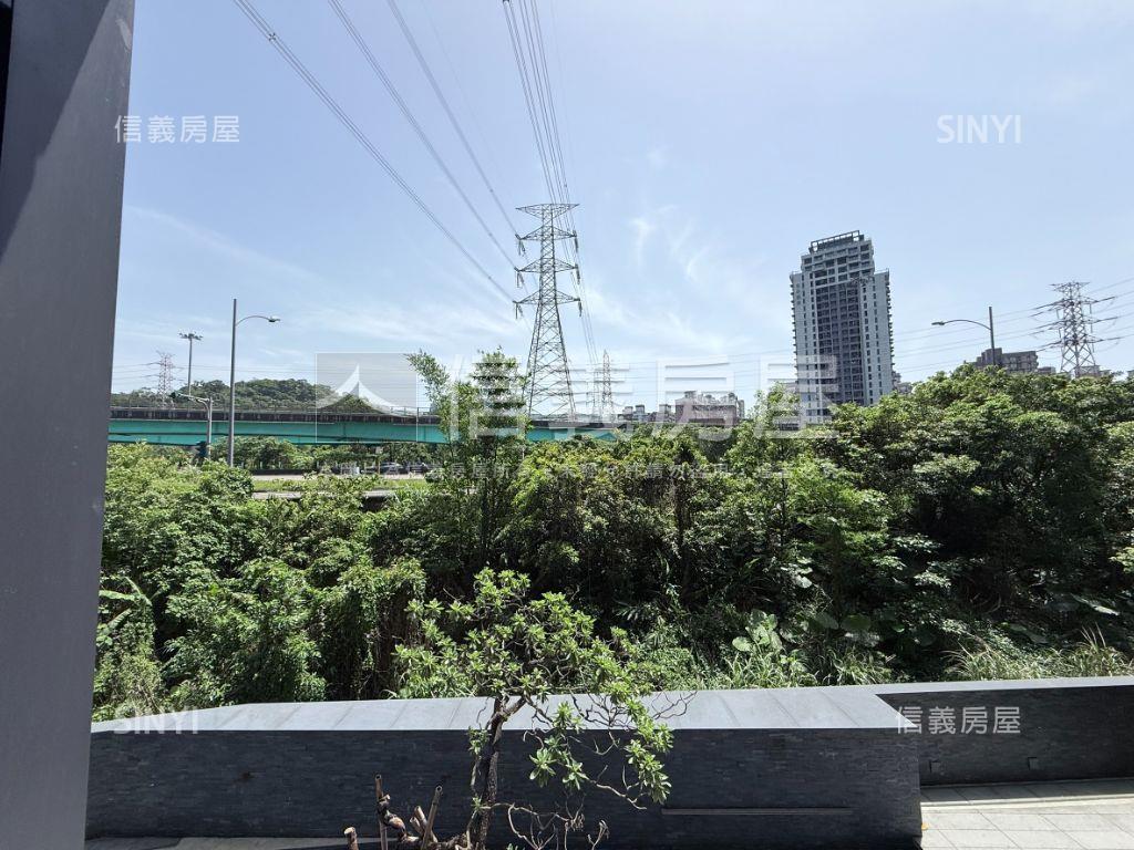 半島Ｇ６－２樓／車位另購房屋室內格局與周邊環境