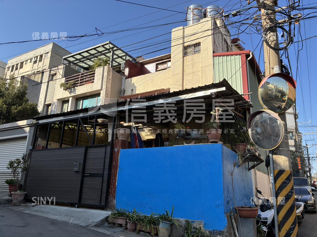 遠東街角間大透天房屋室內格局與周邊環境