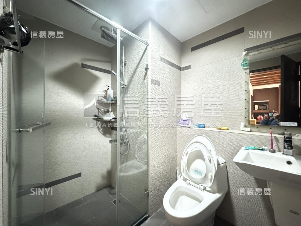 森閣‧優質亮三房車位房屋室內格局與周邊環境