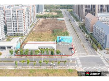 近成大沙崙醫院三角窗美地