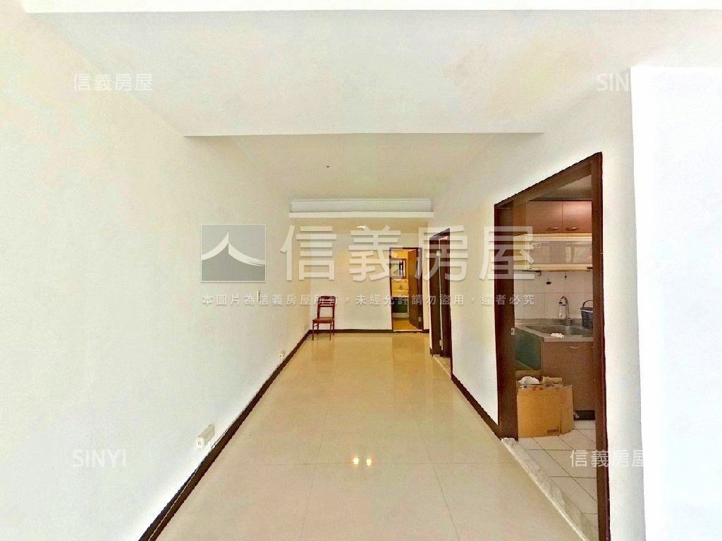 近捷運寬巷方正採光美寓房屋室內格局與周邊環境