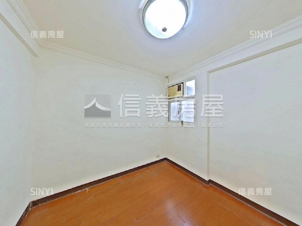 近捷運寬巷方正採光美寓房屋室內格局與周邊環境