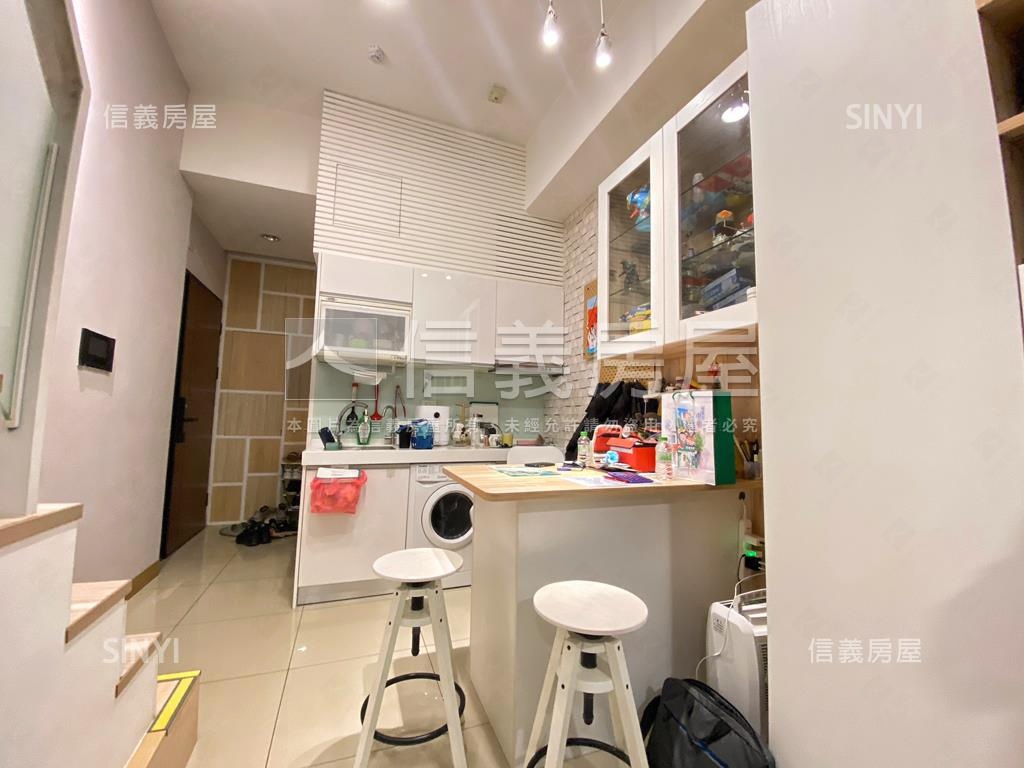 專任肯佳美屋房屋室內格局與周邊環境
