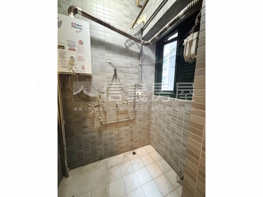 ★低總價首購成家２＋１房房屋室內格局與周邊環境