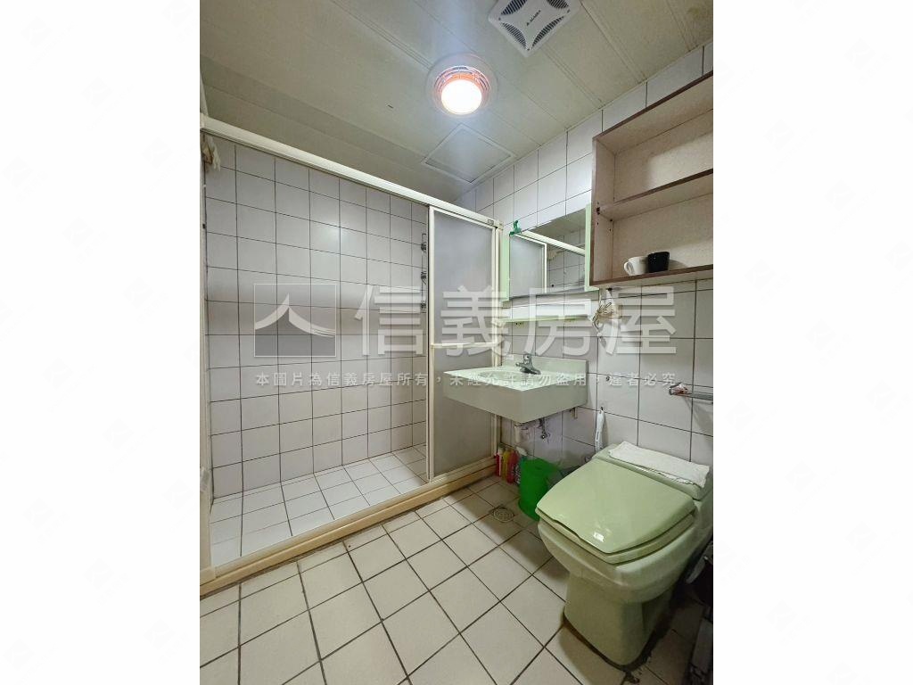 ⭐茄苳華城大三房車位⭐房屋室內格局與周邊環境