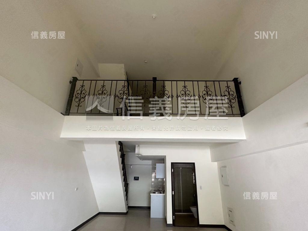 日勝挑高店面房屋室內格局與周邊環境