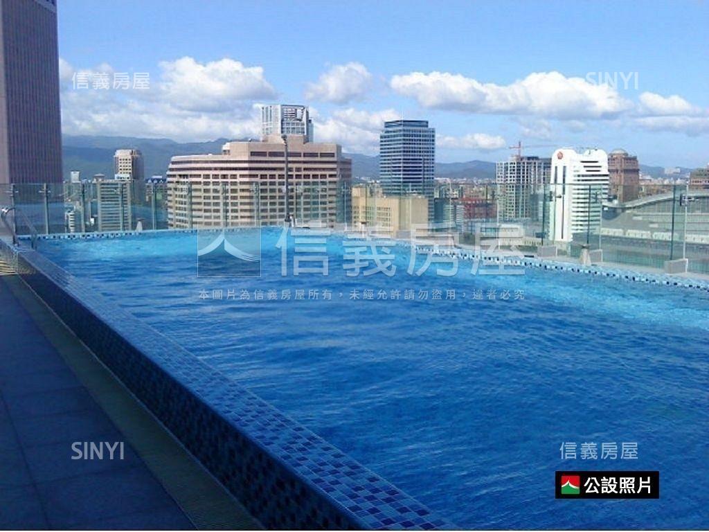 專任新世界稀有兩面採光房屋室內格局與周邊環境