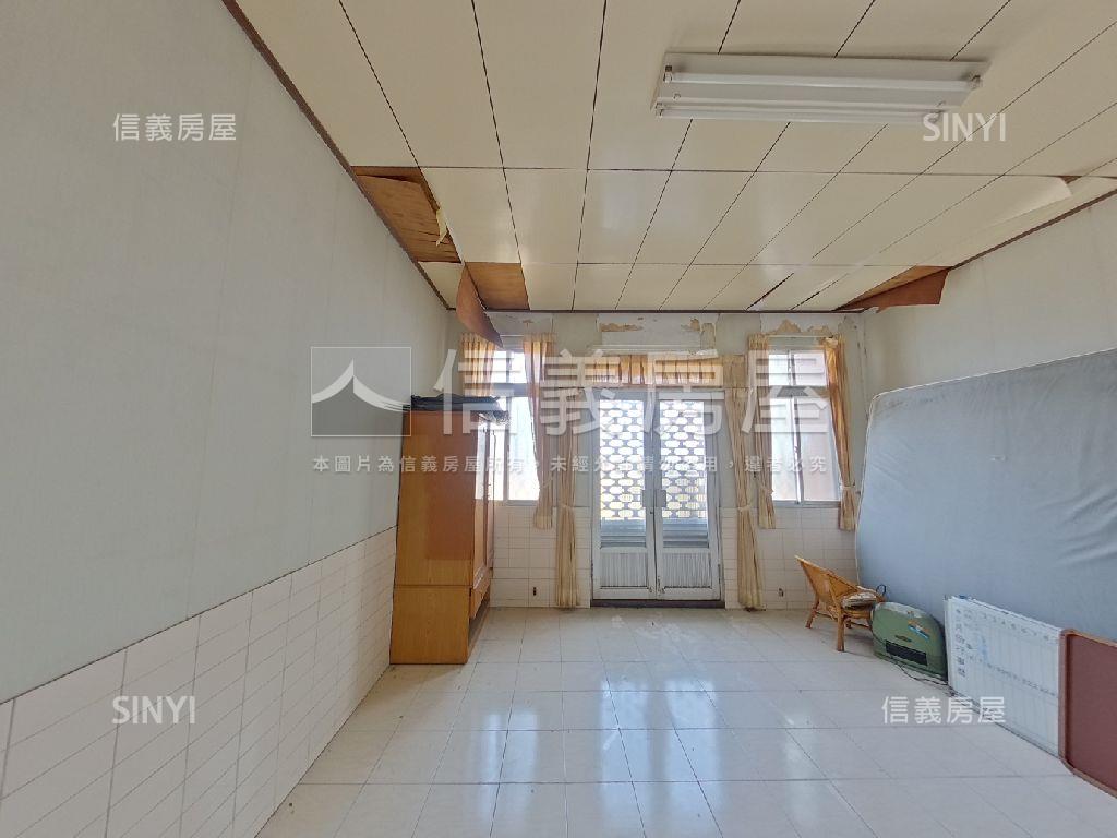 正２０米路麥當勞旁企業店房屋室內格局與周邊環境