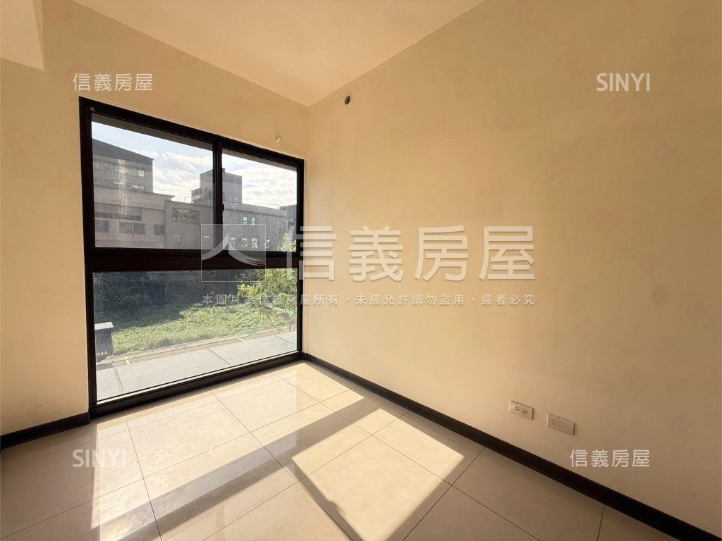 陽光下的夢想三房露臺房屋室內格局與周邊環境