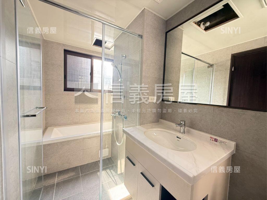 陽光下的夢想三房露臺房屋室內格局與周邊環境