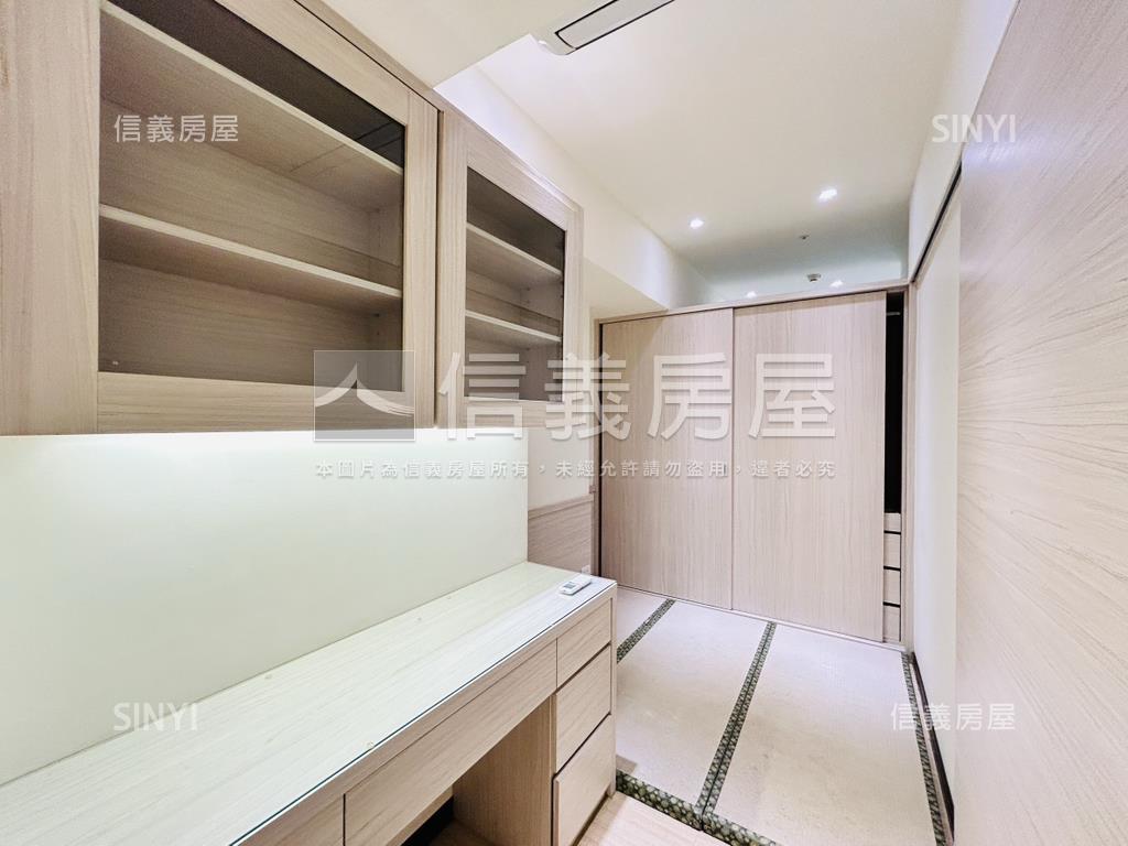 希望城市。２房露臺房屋室內格局與周邊環境