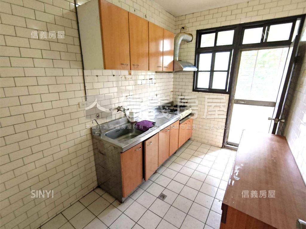 富貴街方正公寓房屋室內格局與周邊環境