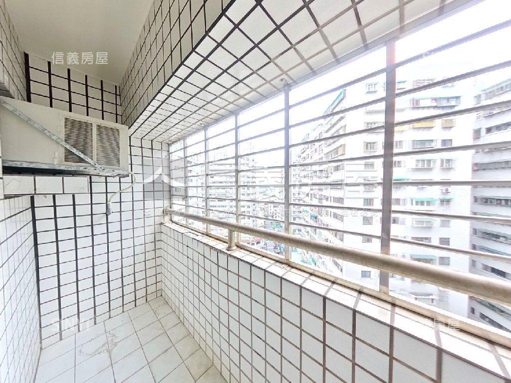 龍騰四海高樓三房房屋室內格局與周邊環境